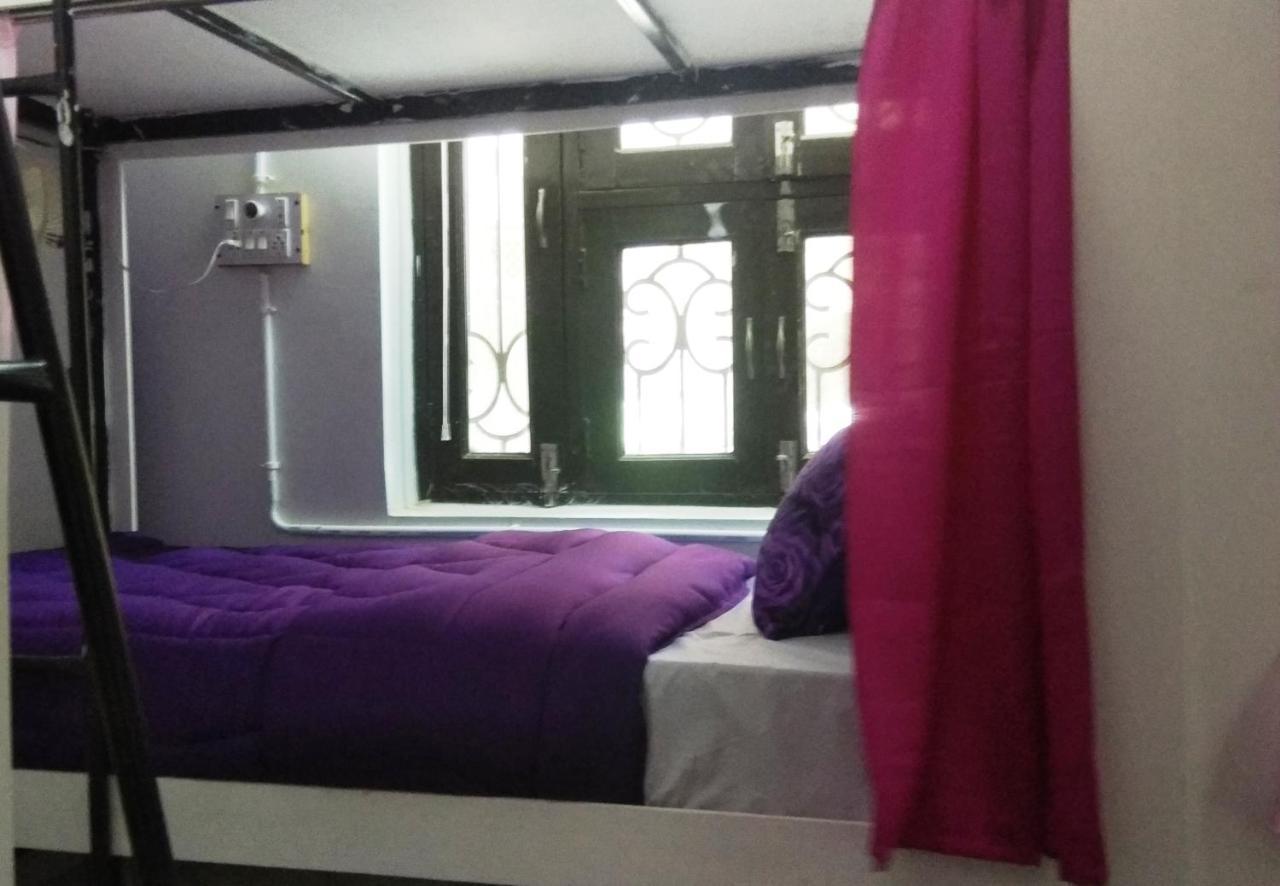 Farmstay - Capsule Den Nuova Delhi Esterno foto