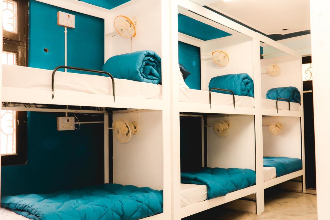 Farmstay - Capsule Den Nuova Delhi Esterno foto