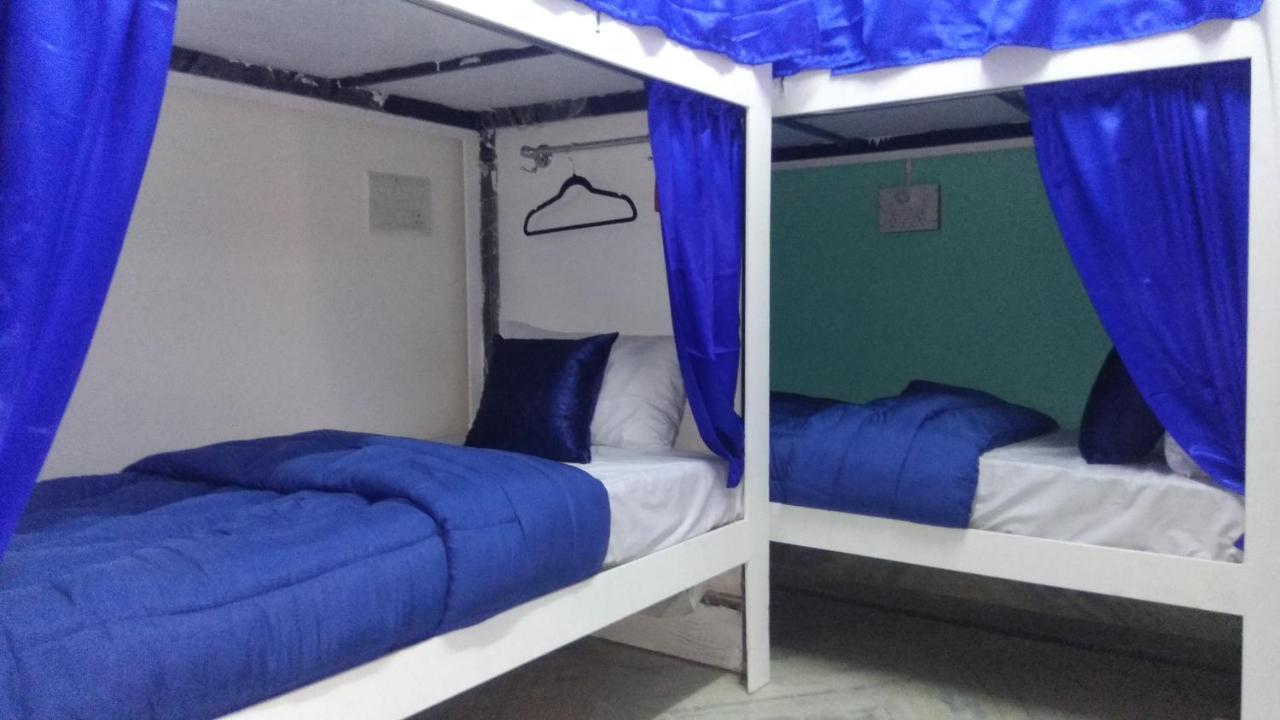 Farmstay - Capsule Den Nuova Delhi Esterno foto
