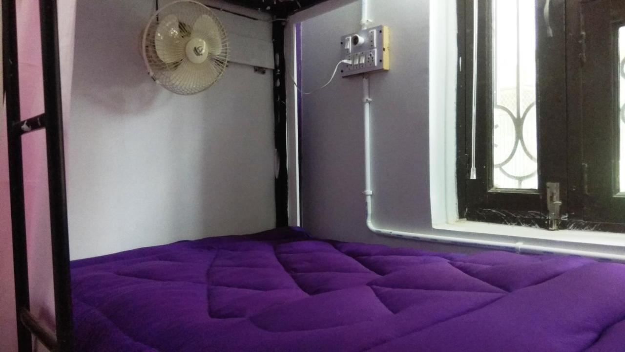 Farmstay - Capsule Den Nuova Delhi Esterno foto
