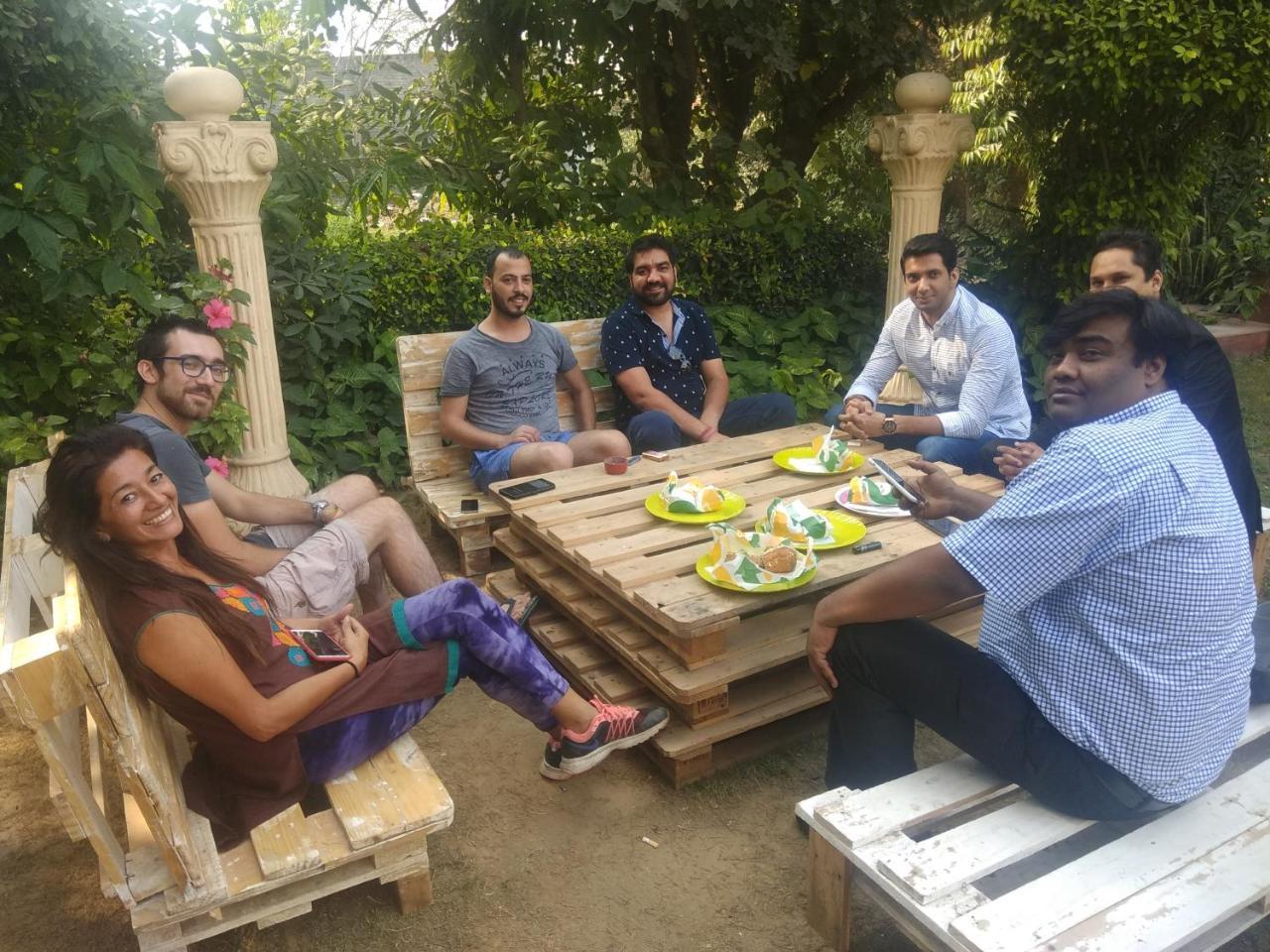 Farmstay - Capsule Den Nuova Delhi Esterno foto